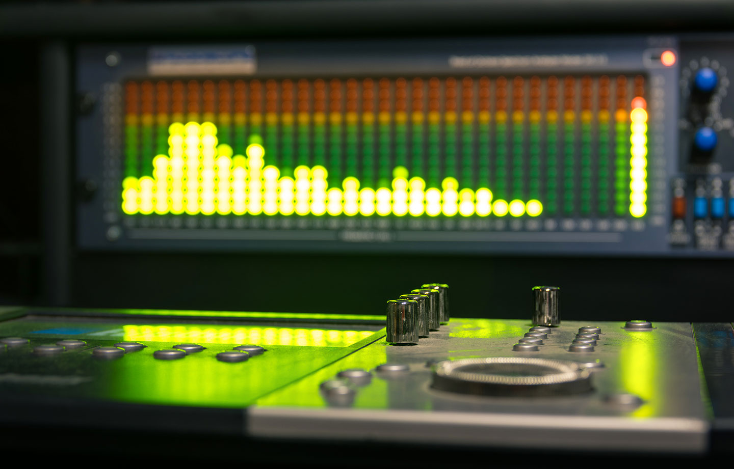 SOUND DESIGN